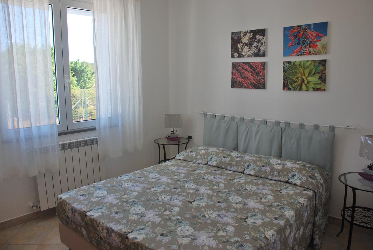 La Casa Dei Sogni Villa Portoscuso Eksteriør billede